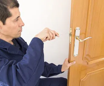 Golden Locksmith Services Tampa, FL 813-703-8694 - 1-Locksmith-Service
